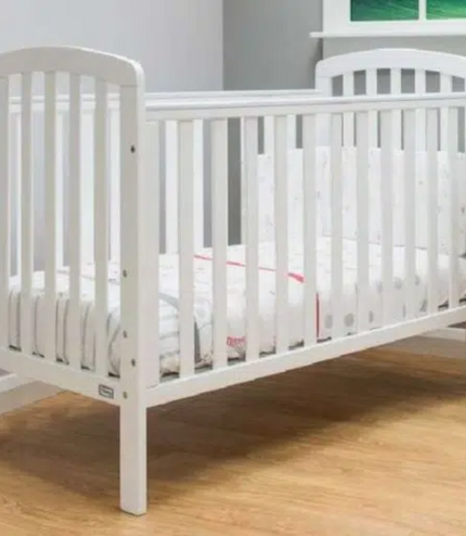 Valencia Cot - White
