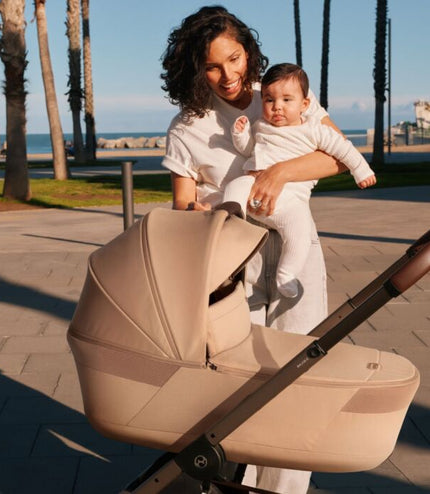 Cybex Balios Lux with Folding Carrycot - Moon Black