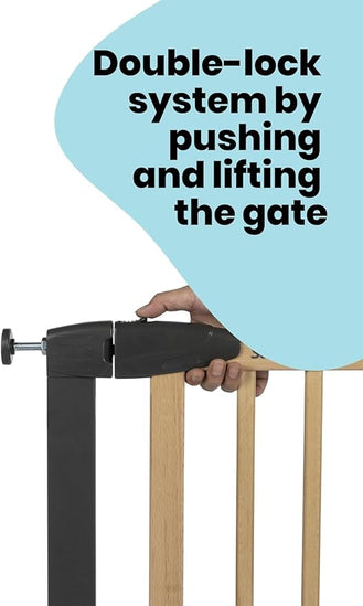 Safety 1st Simply Close Wood and Metal