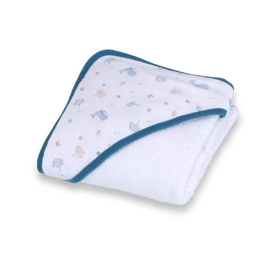 Hooded Towel Under the Sea