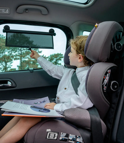 Ezimoov Car Window Retractable Sunshade view 3