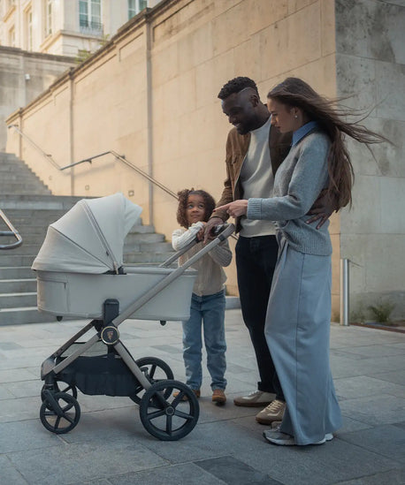 Venicci Upline 3 Ultimate Travel System Bundle - Pebble