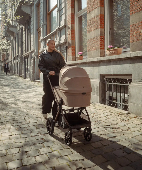 Venicci Upline 3 Ultimate Travel System Bundle - Sand