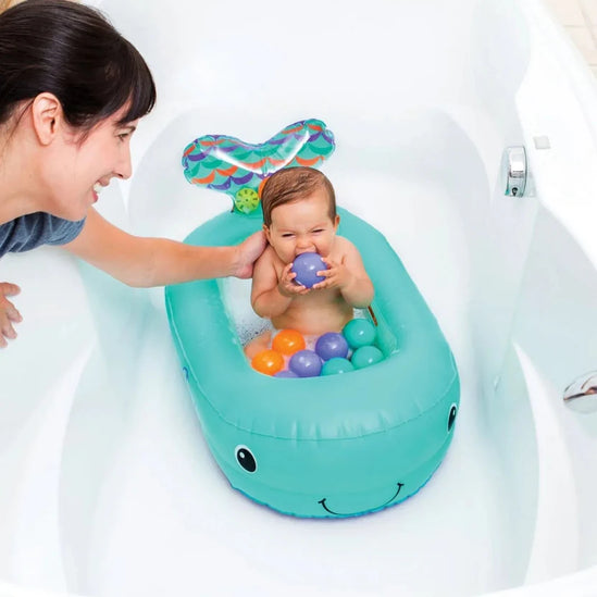 Whale inflatable bath