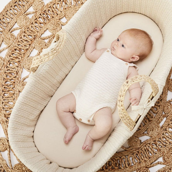 The Little Green Sheep Organic Knitted Moses Basket & Mattress - Happy Baby