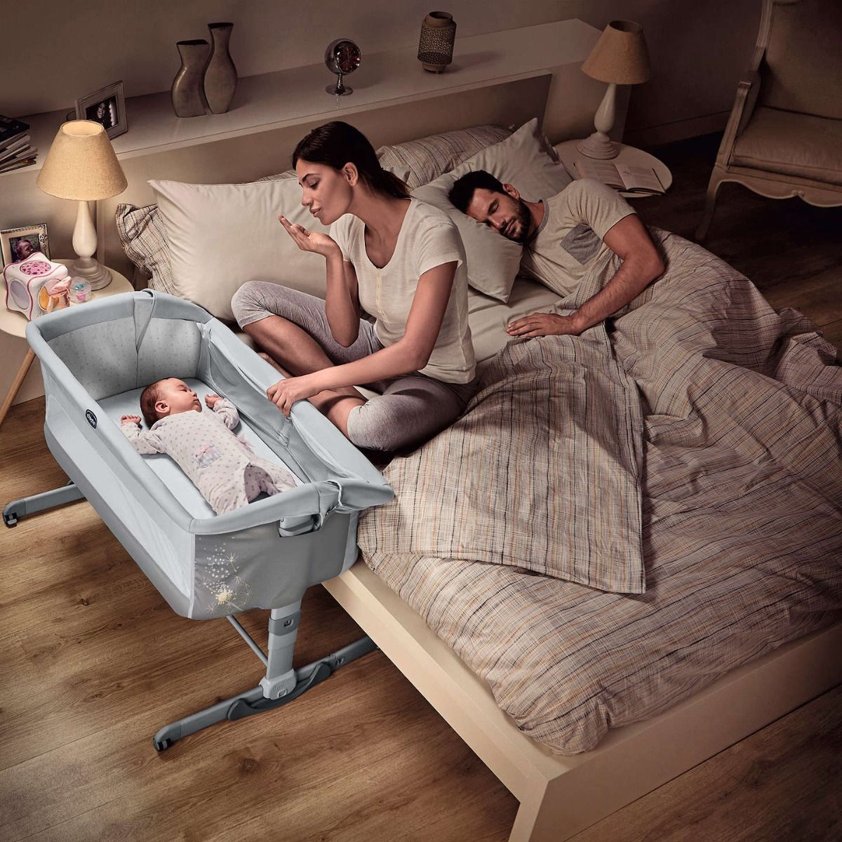 Chicco Next 2 Me Dream - Luna  Nursery Furniture – Mamas & Papas UK